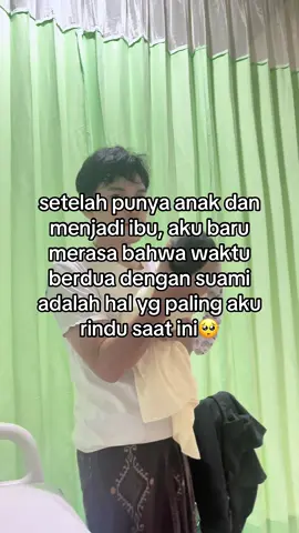 dan cinta yg skrng semakin lengkap sudah bertiga🥰 sehat selalu anakku dan suamiku🥰❤️