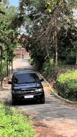 ojo di cek sounde ji 🫣                               #4ja1 #dieselpower #dieselmechanic #dieselwar #modifikasipanther #sideexitpanther #diselpower #pro7 #pro7autolightning #panthermania #panthermaniaindonesia #rfblckpanth #panthermodifikasi #pantherblackmodifikasi #CapCut 