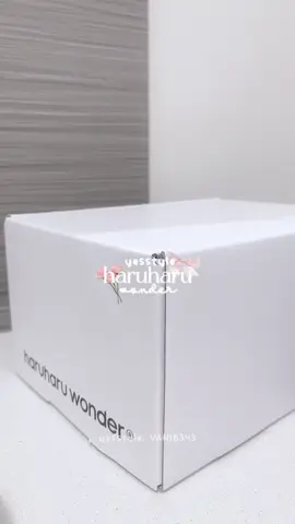unboxing + reviewing my yesstyle x haruharu wonder pr package - use code VANIB343 on your order to get a discount!! @haruharu wonder @YesStyleInfluencers #capcut #yesstyle #yesstyleinfluencers #haruharusuncare #haruharuessentials #aesthetic #fyp 