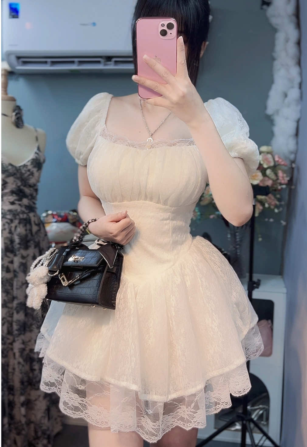 #xuhuong#vairl#hottrend#phoidoxinh#doidodep#phoidotrend#dam#damxinh#damxinhthietke#damxinhdutiec#damsangchanh#damthietke#damdep#vay#vayxinh#vayxinhthietke#vaydep#vayhottren#vaytieuthu#damtieuthu#damhenho#vaydutiec#vayxinhsangchanh#vaycaocap#vayxoe#vayngan#myga#vaytayphong 