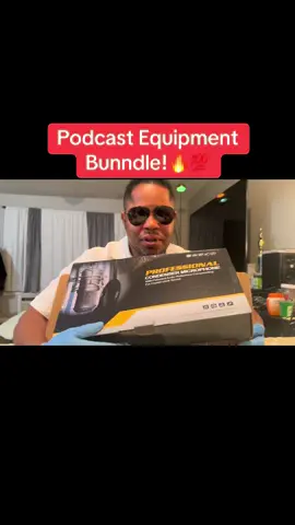 Podcast Equipment Bunndle! #tiktokshopfinds #tiktokshop 