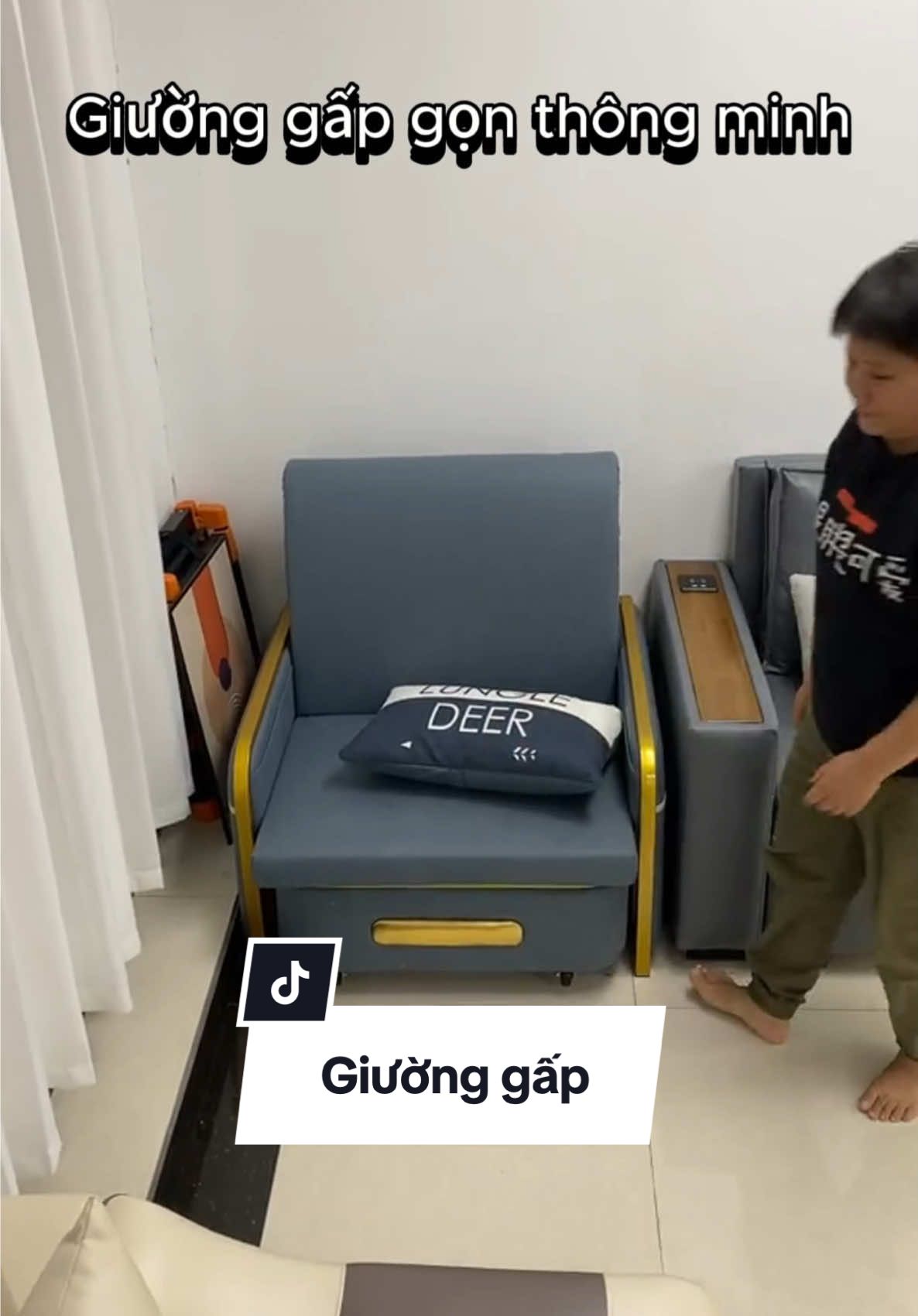 Diện tích nhỏ sắm ngay giường gấp gọn, thao tác thành ghế chỉ trong 3s.#giuongsofathongminh #noithathiendai #sofa #tienichthongminh #giuongnguhiendaivn #tabu #tabuvietnam #noithatthongminhvietnam 