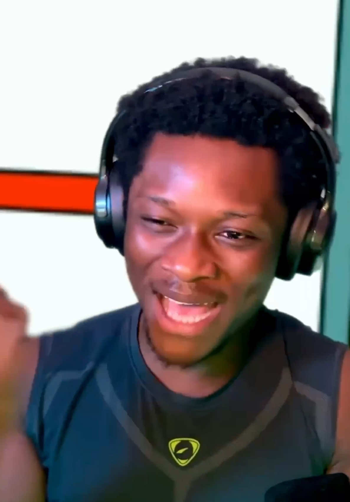 Does he have a point tho? #o2podcast #fypシ 