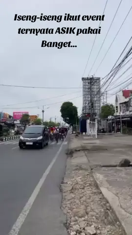 Maaf kawan videonya saya pinjem ya 🙏🙏 #teman #pengikut #gowes #roadbike #oldmanbjm #reels 