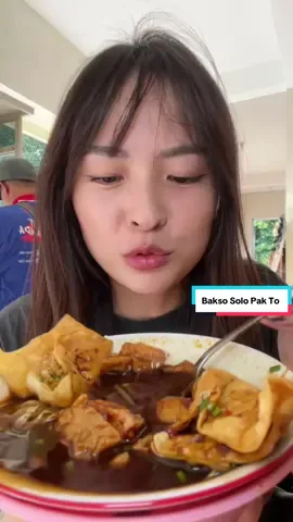 Misdasyem dulu 👍🤤 #bakso #baksosolo #kulinersurabaya #zevillayukmakan 
