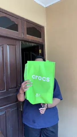 Terimakasih ka atas kepercayaanya, di tunggu next ordernyaa🤙🏻✨#crocs #semarang #cocscouple #fypシ #fyp 