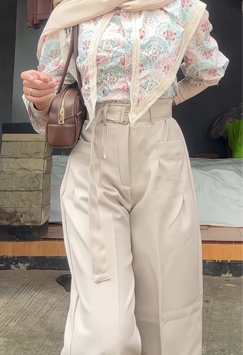 #OOTD #trousers #trousersoutfit #trouserpants #ootdforwomen 