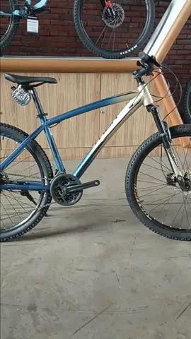 UNITED DETROIT 2.0 MTB XC 27,5 INCH FRAME ALLOY HYDROLIC DISC BRAKE 3X9 SPEED #unitedbike #uniteddetroit #mtbmurah #sepedagunung #mtb #mtbindonesia #gowes #buildabike #buildabikesurabaya #fyp #fypシ゚ 