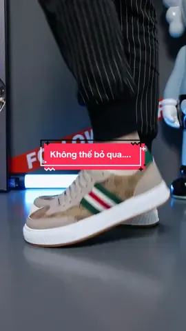 Vừa mua giày xong thì lướt trúng em này 😢 RẺ QUÁ mấy anh ơi #tomstoree #xuhuongtiktok #muataitiktokshop #sneakers #giaythethaonam #xuhuong #giaynam #giaydep 