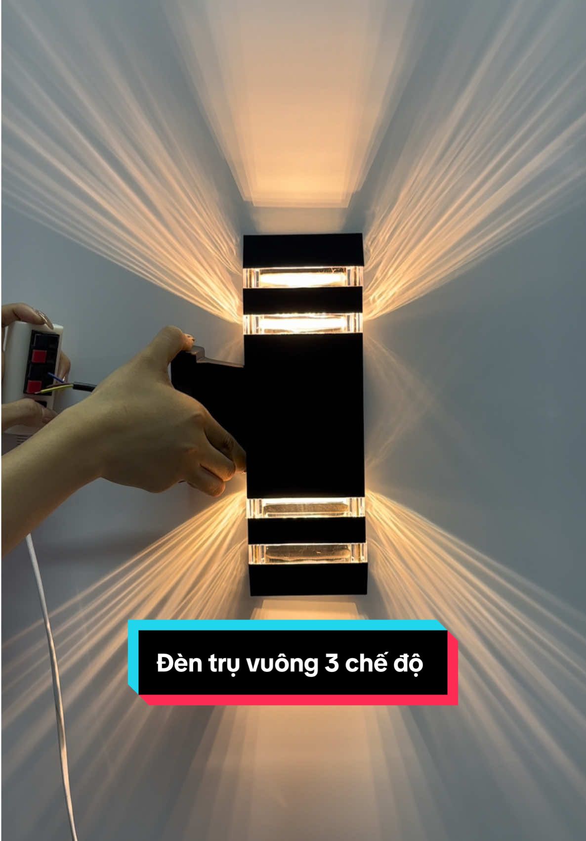 Đèn trụ vuông 3 chế độ màu ánh sáng cập bến tại kho em Ánh rồi ạ #tongkhodenledvn #khosidenled #denledsieusang #dennlmtgiatot #fyp #xuhuong 