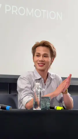 Jack - J97 trong buổi họp báo 