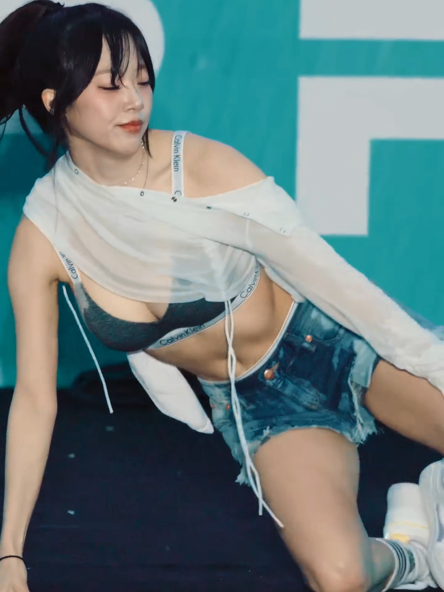 JeeWon - Kim Ji Won 🩷🎥🫦 #GoodDay #굿데이 #CIGNATURE #시그니처 #C9엔터테인먼트 #C9entertainment #Kpop #Korea #Media #Dance #Fancam #Fanforever #Topfan 🎥