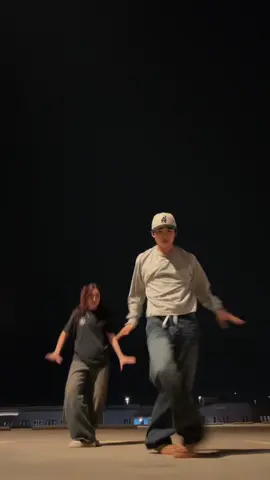 w/ co-assist dc: @yadadameeaan #dance #yeah #coolness #seasidebakery 