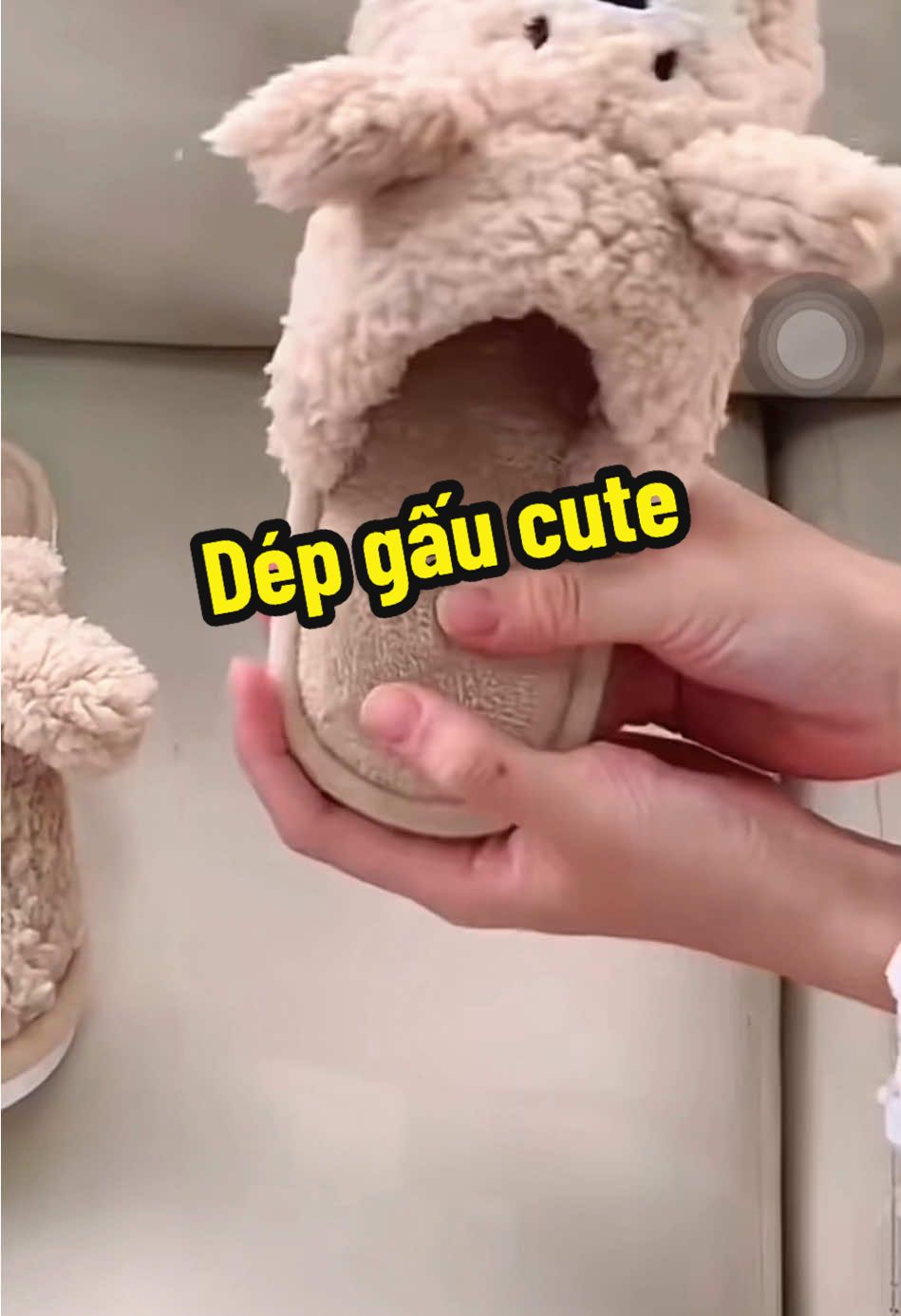 Dép long gấu đi trong nhà có may viền chỉ ,vệ sinh cọ rửa nước k bị bong tách viền , giá em ấy chưa tới 60cá nè #déplongnữdễthương #deplongditrongnha #depcute #tiepthilienket #reriewlamdep 