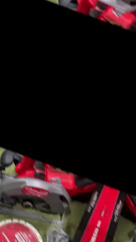 Milwaukee M18 Fuel 7-1/4 Circular Saw  Price: €100 free shipping within the italy  Message me  Walker if interested#netherlands #spain #europe 