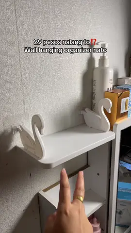 Swan Wall hanging organizer from@Ordinary Life Home 29 pesos nalang bathroom organizer rack #organizer #wallhanging #bathroomorganizer #wallorganizer #reynapro 