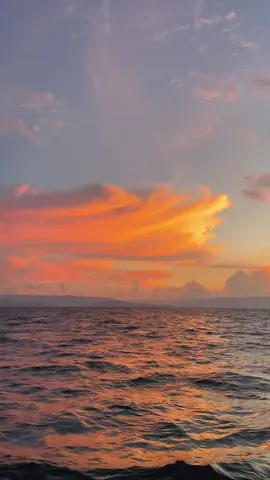 Sunset Di danau tobaa #kmhoras01 #danautoba 