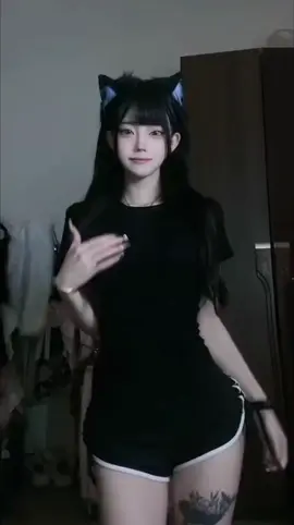 yuyuhenai chan 🥰🥰 #hotgirl #gaixinh #gaixinhtiktok #cosplayers #dance 