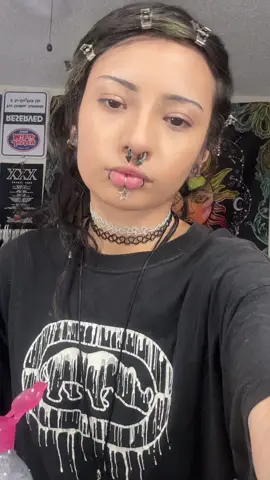 Setting spray review :3 #makeupreview #makeup #fyp 