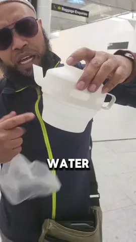 If you keep using bottles of water to clean yourself after number 1s & 2s the cost piles up over time and isn’t as hygienic as you may think. Instead make a 1 time investment for a portable collapsible loobud/bodna/lota it’s so compact that you can take it almost anywhere even abroad! I’ll tag a yellow basket around this video! #bodna #bidet #loobud #lota #toilet 