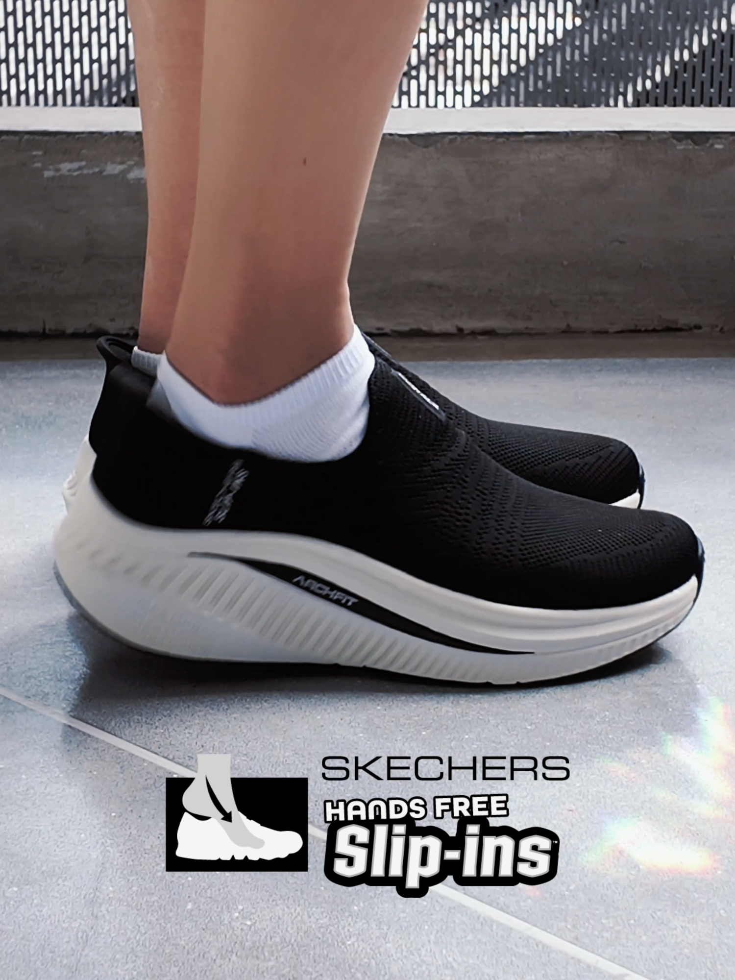 🏃🏼 ที่สุดแห่งความเดินสบาย มี Slip-ins สวมใส่ง่ายต้องนี่เลย! รองเท้า Skechers GO WALK Max Cushioning รองรับแรงกระแทกได้ดี มีเทคโนโลยี Arch Fit ช่วยรองรับส่วนเว้าของอุ้งเท้าด้วยนะ! #เราใส่สเก็ตเชอร์ส #Skechers #SkechersTH #SkechersTHFlagship #สเก็ตเชอร์ส #รองเท้าลำลอง