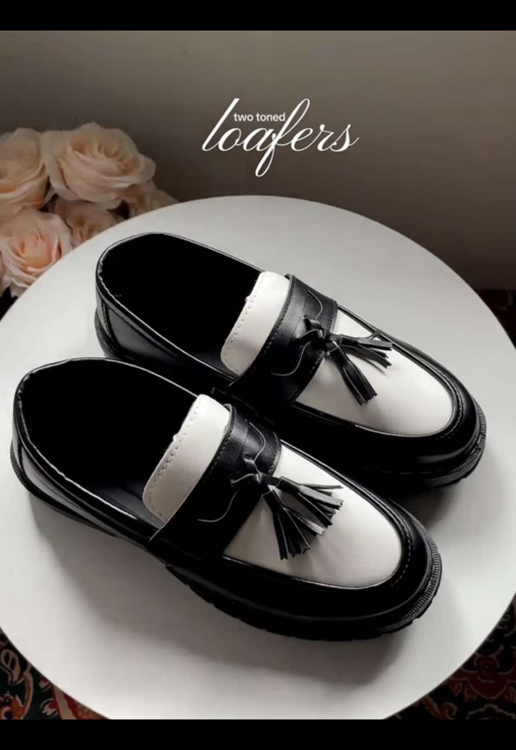 you need a pair of loafers for yours fits✨💯 #loafers #pennyloafers #blackshoes #shoes #businessshoes #shoesforschool #officeshoes #fyp #trending #viral 
