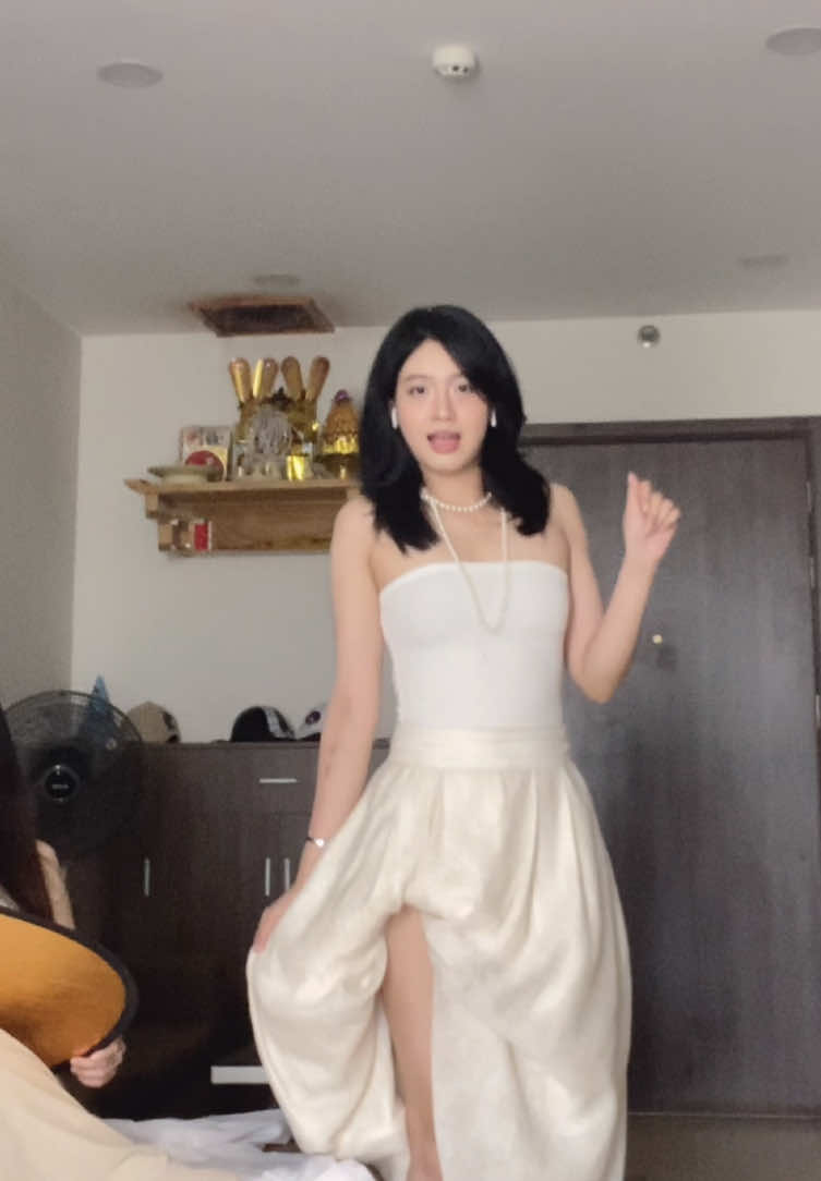 Body chưa lớn :))) 