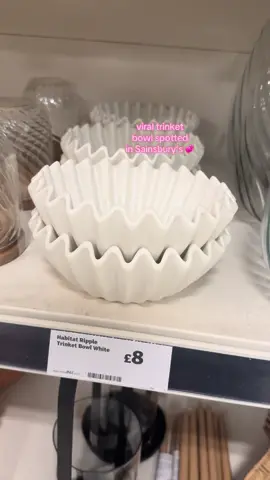 AND it’s only £8!! #sainsburys #sainsburyshome #trinketbowl #bowl #viraltrinketbowl #viral #fyp #homedecor #homeaccessories #viralbowl #viralhome #homeinterior #newhome #sainsburyshaul 