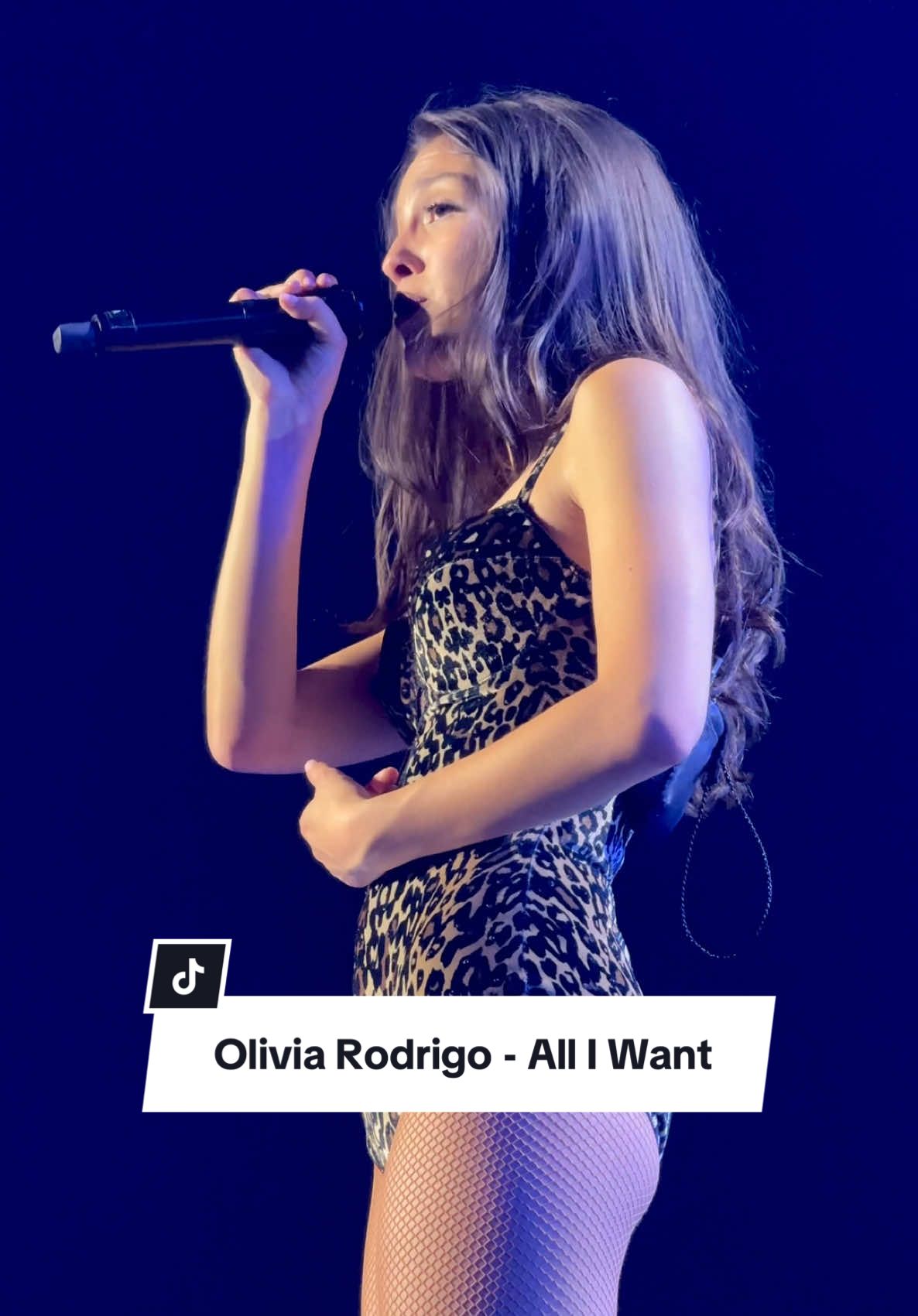 Is all I want too much to ask?  (I Guess she loves Italy) - @Olivia Rodrigo @livies hq ❤️ @I-Days Milano @Live Nation Italia  - #OliviaRodrigo #GUTSWorldTourSpilled #Guts #GutsSpilled #Sour #IDays #Milano #Milan #Concerto #Concert #AllIwant