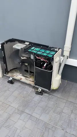 เปลี่ยนแผงวงจรแอร์มิซซูอินวอเตอร์ 18000btu ครับ