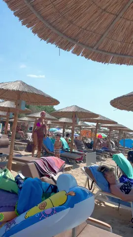 #tiktoklive #calinraita5 #fyp #raicrisconstruct #foryou #tiktok #ralucapop1982 #ralupop12 