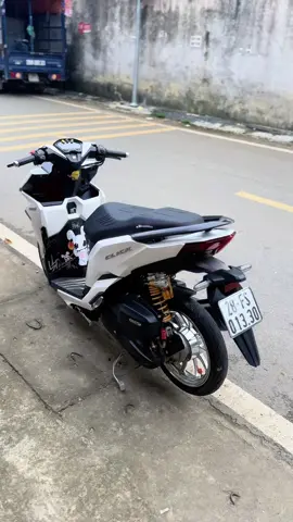 Có neen Lên thêm gắp cho dài#xuhuong xe không nhỉ ?#vario150 #Click 