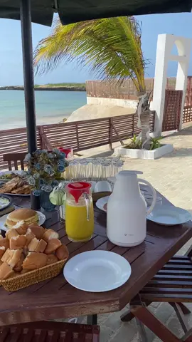 Another breakfast at @CASA NIMO 🥰#somalitiktok #beachhouse 