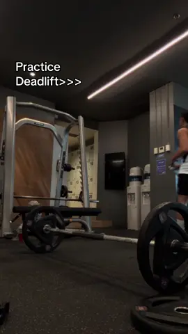 Deadlift 💪 #fyp #fit #GymTok #anytimefitness #Running #gym #deadlifting 