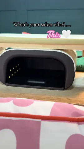Salon Vibes are giving 💗🦁🤍 #newtotiktok #beauty #newtrend #livebeauty #fypbeauty #supportsmallbusiness #salonvibes 