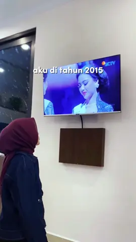 tahun 2015 cuma bisa nonton acara Putri Indonesia dari layar TV, sambil berbisik dalam hati, “pengen banget bisa ada di situ suatu hari nanti” lalu, 2025 datang… dan ternyata mimpi itu membawaku untuk ikut ajang Duta Wisata Nasional nah kalau kalian, impian apa nih yang udah terwujud di tahun 2025 ini? 🙌🏻 #putriindonesia2025 #putripariwisataindonesia #dreamcometrue 