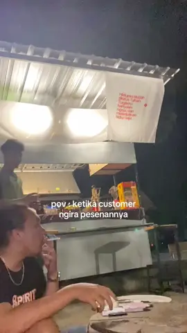 salah orang ye #fyp #kopi #shelterbycanopeecoffee #SukuShelter #malampershelteran #jogja24jam 