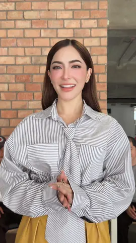 คำคมวันนี้ขอเสนอ… #พิ้งกี้สาวิกา  #pinkysavika  #โนราโหงโรง  #บันเทิงtiktok #tiktokคนบันเทิง #tiktokcreator #ดันขึ้นฟีดที #ขึ้นฟีดเถอะ #คำคม #tiktokthailand  #tiktokครีเอเตอร์ #GoLIVEGoGlow 