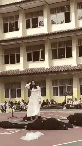 Demo eskul teater jumat soree #monolog #puisi #bhinnekatunggalika #teater #smkyadikasoreang #teatrikal #fyp 