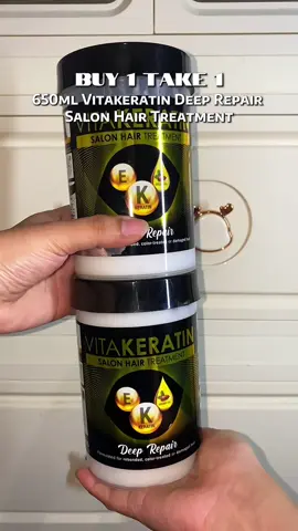 2pcs for only 249pesos?😱Sobrang ganda nito sa hair promise.😩🤚🏻 650ml VITAKERATIN DEEP REPAIR HAIR SALON TREATMENT.