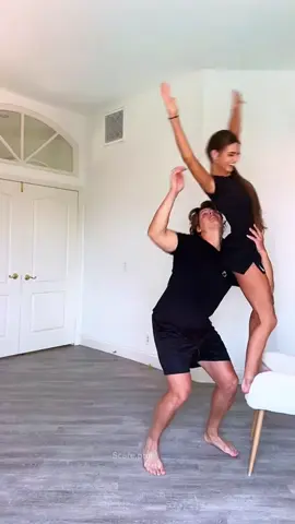 ❤️🤣 #scarecam #scarepranks #fail #jumpscare #scary #scared #scaring #foryour #fypシ #funnyvideos #funny #prank #scaringpeople #funnyprankvideos #funnymoments #hahaha #hahaha😂😂😂 