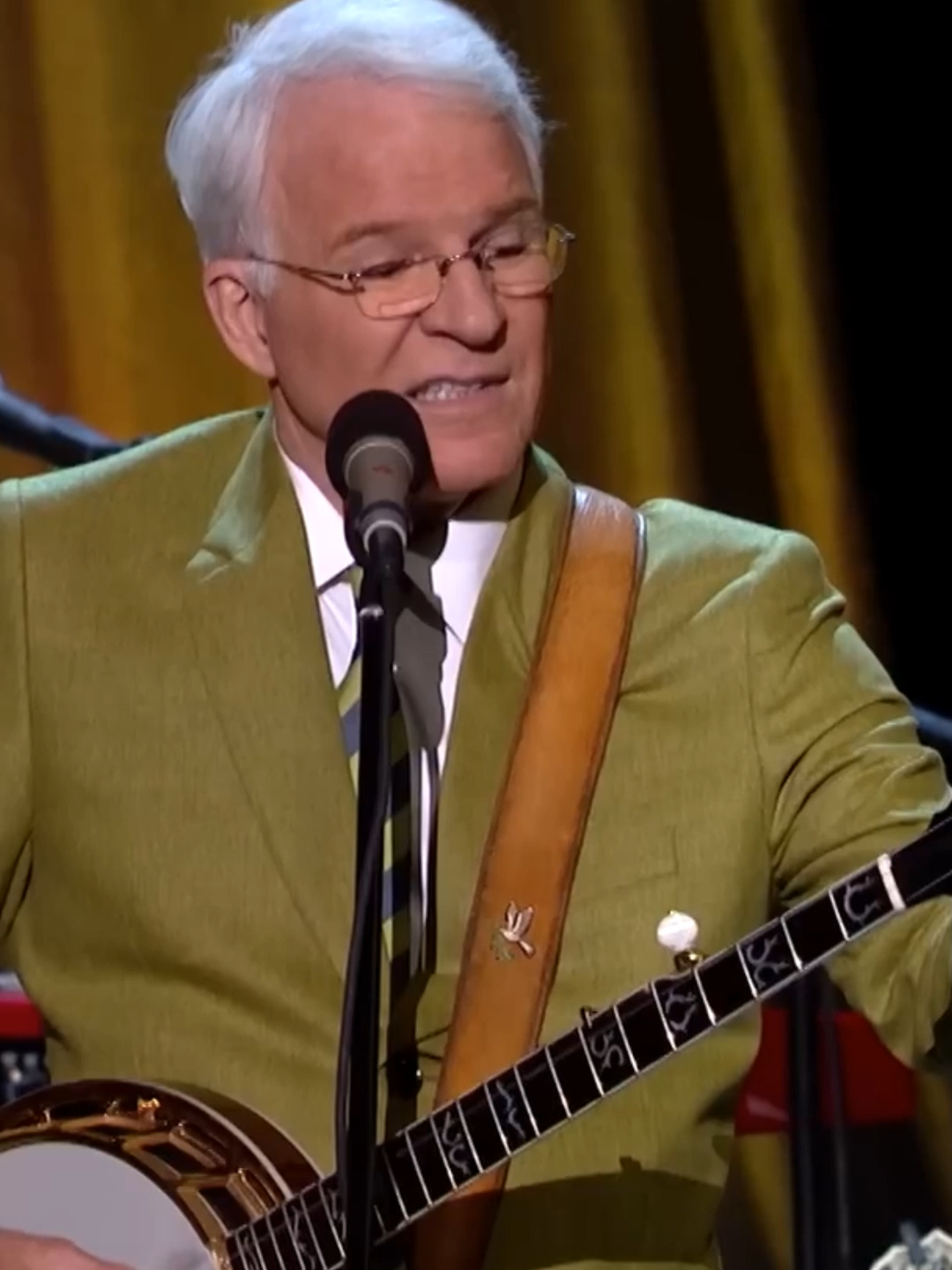 Pretty Little One - Steve Martin and the Steep Canyon Rangers feat Edie Brickell #bluegrass