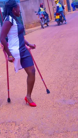 Confidence booster 🤣🤣high heels#amputeelife #confidence #beutiful #oneleg 