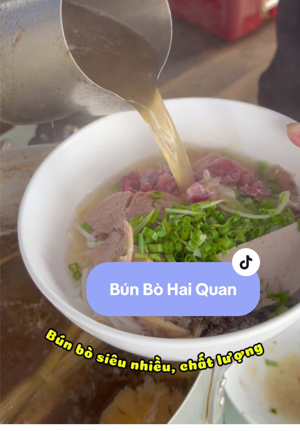 Mình tìm được quán Bún bò miếng gà Hai Quan trên đường Lê Thánh Tông ngon mà rẻ lắm á mọi người. Ở Tân Phước Phú Mỹ, cô bán từ 5h sáng tới 10 trưa thôi nên mọi người ghé ăn thử nha  🥰 #bunbophumy #mienmangga #phumy #phumyangi #bariavungtau72 #phumybariavungtau❤️🥰 #hadichoi #foryou #fypシ 