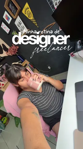 minha rotininha de designer freelancerrrrrrr 🤓 #designtok #design #designer #photoshop #foryoupage #DailyRoutine 