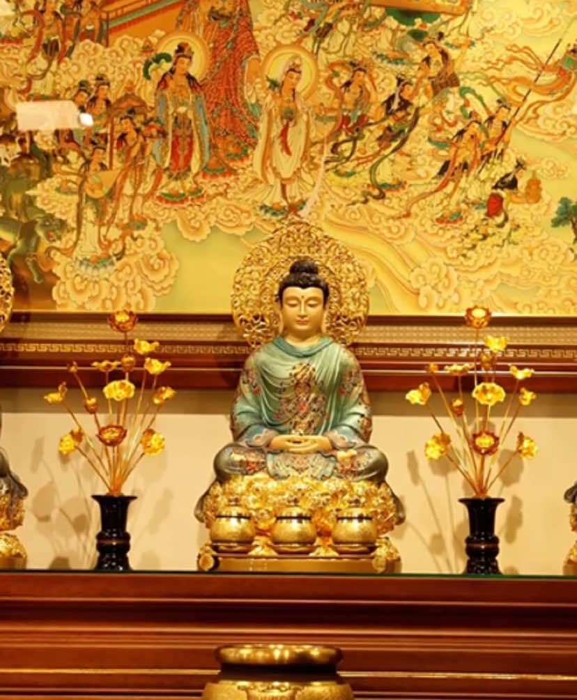 Nam mô Ta Bà Tam Thánh Bổn Sư Thích Ca Mâu Ni Phật, Đại Bi Quán Thế Âm Bồ Tát, Đại Nguyện Địa Tạng Vương Bồ Tát #phatphapnhiemmau #phatphap #tabatamthanh #bonsuthichcamauniphat #quantheambotat #diatangvuongbotat #tuongphat #lienhoatam #nghethuatphatgiao 
