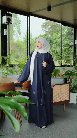 Abaya warna navy #warna2025 #gamisumroh #rekomendasioutfit #abayastyle #gamiskekinian #abaya #warnabajuraya2025 