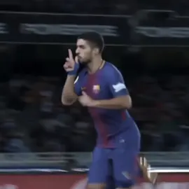 #football #suarez #كرة_قدم #سواريز #تصميمي 