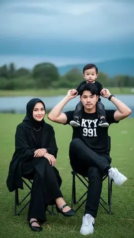 #viral #fypシ #fyp #promptai #ai #swapface #geminiai #editfoto #fotokeluarga #keluargabahagia #trendai 