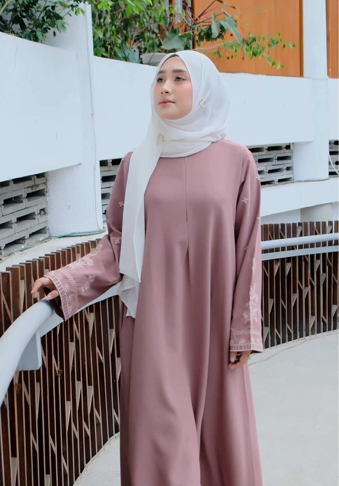 New  abaya #warna2025 #gamismurah #abayastyle #abaya #gamisabaya #rekomendasioutfit #gamisumroh #gamiskekinian #abayamurah 